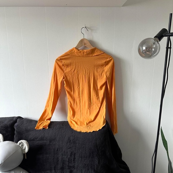 Aritzia orange long sleeve sheer button up shirt - Picture 4 of 5